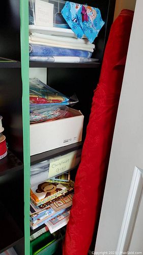 Quilting Fabrics, Storage and More B (1 of 14)