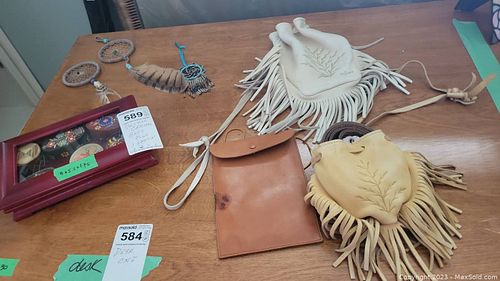Lot #589 (1 of 21)