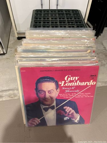 Lot #25 (1 of 4)
