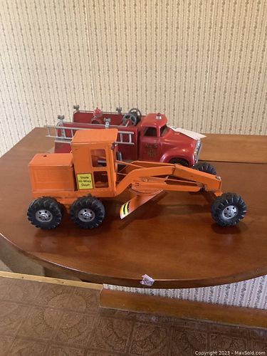 Lot #843 (1 of 14)
