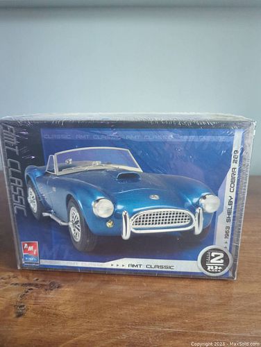 Lot #7 (1 of 3)