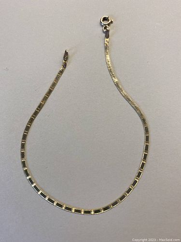 Lot #18 (1 of 6)