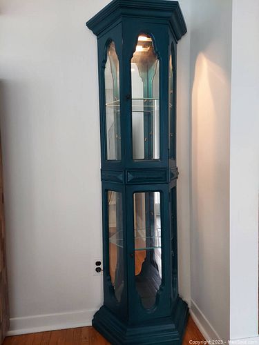 Lot #21 (1 of 6)