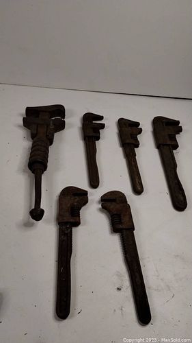 Lot #84 (1 of 7)