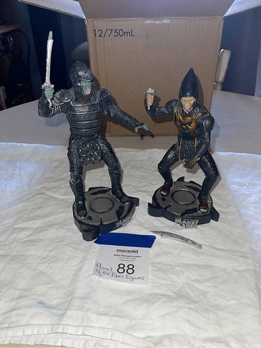 Lot #88 (1 of 6)
