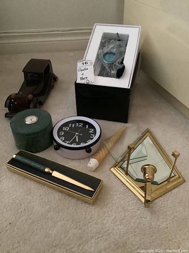 Lot #16 (1 of 12)