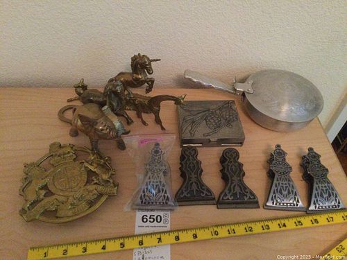 Lot #650 (1 of 8)
