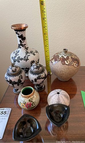 Lot #555 (1 of 6)