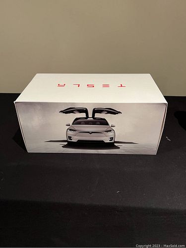 Lot #4 (1 of 2)