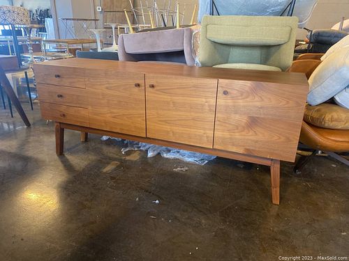 Lot #411 (1 of 15)