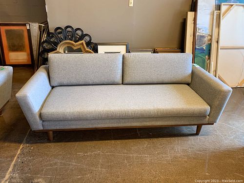 Lot #346 (1 of 7)