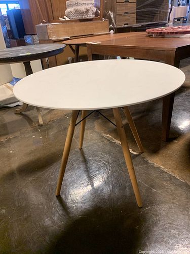 Lot #389 (1 of 5)