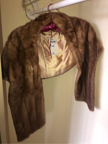 Lot #624 (1 of 10)