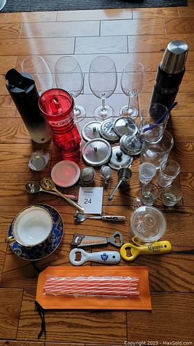Lot #24 (1 of 20)