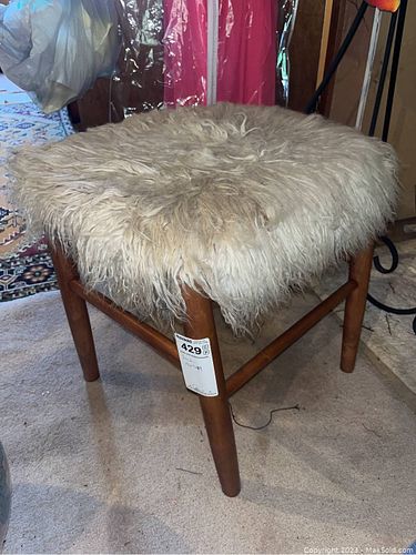 Lot #429 (1 of 8)