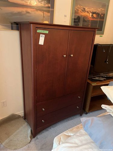 Lot #477 (1 of 9)