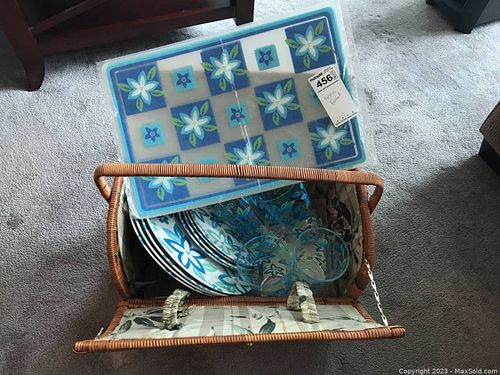 Lot #456 (1 of 9)