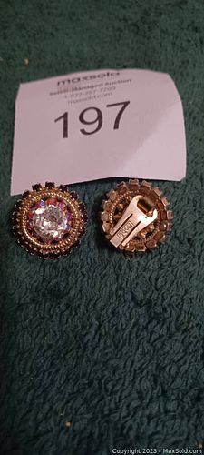 Lot #197 (1 of 1)