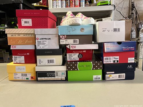 Lot #996 (1 of 11)
