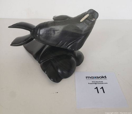 Lot #11 (1 of 8)