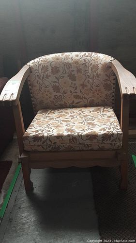 Lot #98 (1 of 5)