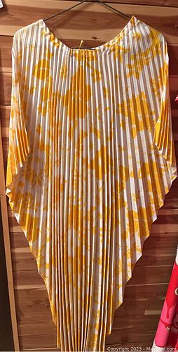 Lot #194 (1 of 9)