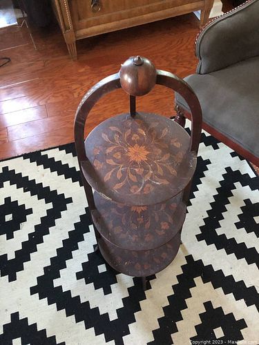 Lot #21 (1 of 4)