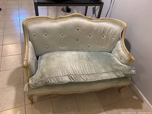 Lot #28 (1 of 9)