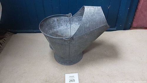 Lot #265 (1 of 6)