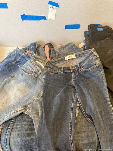 Lot #437 (1 of 14)