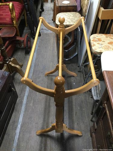 Lot #219 (1 of 6)