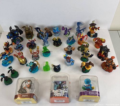 Lot #12 (1 of 16)