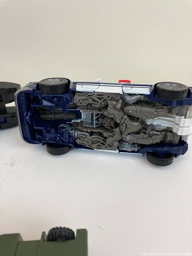 Lot #17 (1 of 9)