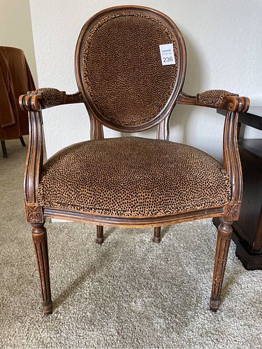 Lot #236 (1 of 10)