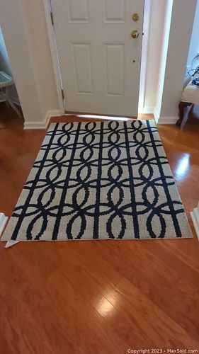Lot #8 (1 of 10)
