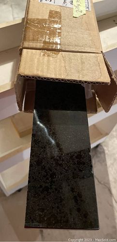 Lot #320 (1 of 8)