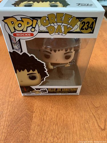Lot #40 (1 of 4)