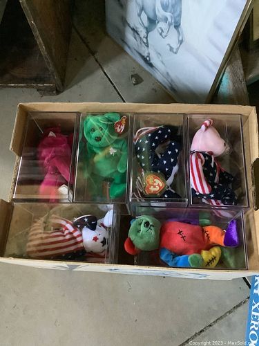 Lot #408 (1 of 8)