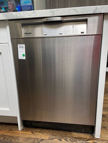 Lot #312 (1 of 13)