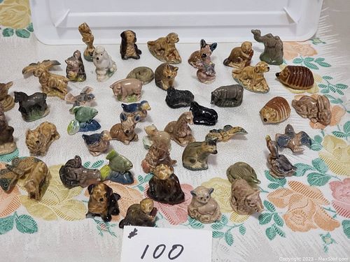 Lot #100 (1 of 4)