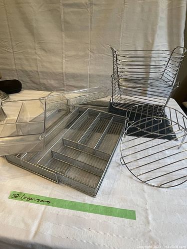 Lot #52 (1 of 7)