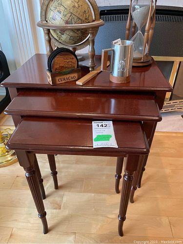 Lot #142 (1 of 12)