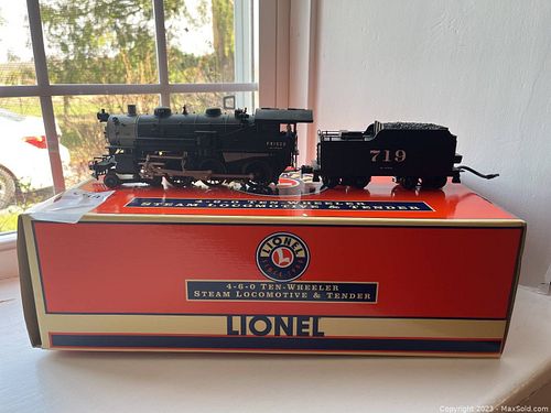 Lot #668 (1 of 11)