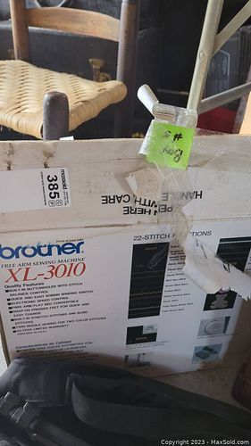 Lot #385 (1 of 8)
