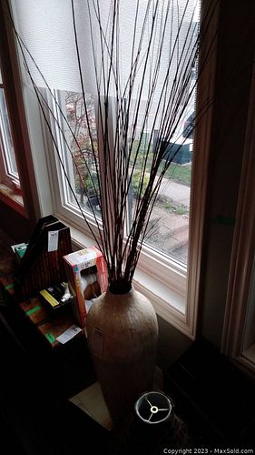 Lot #370 (1 of 6)
