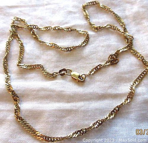 19 Inch 10K YG Diamond Cut Twisted Chain Necklace 3.9 Grams (1 of 4)