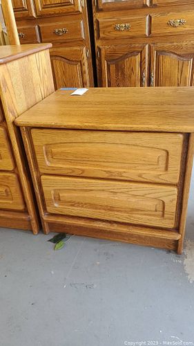 Lot #157 (1 of 8)