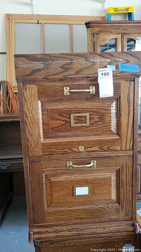 Lot #160 (1 of 9)