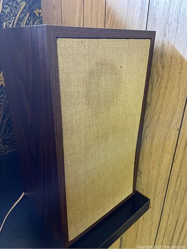 Lot #231 (1 of 11)