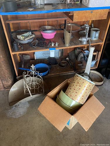 Lot #882 (1 of 24)
